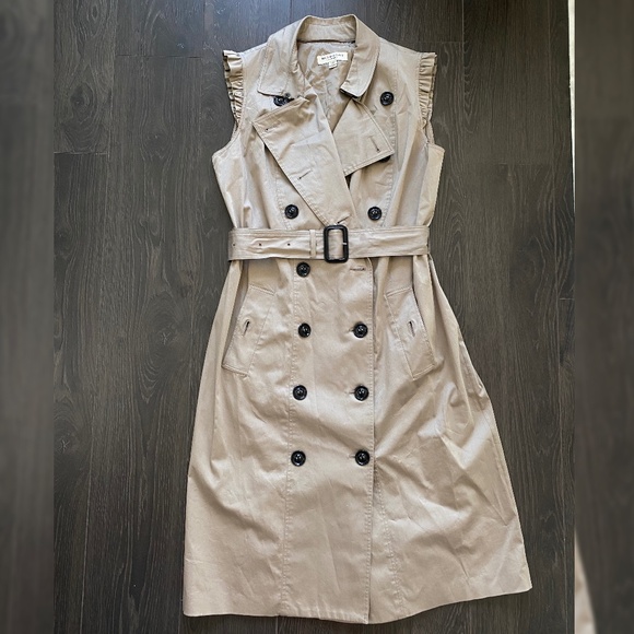 Burberry Trench Dress Vest Tan Color Size IT46 Elegant Classy - Picture 2 of 7